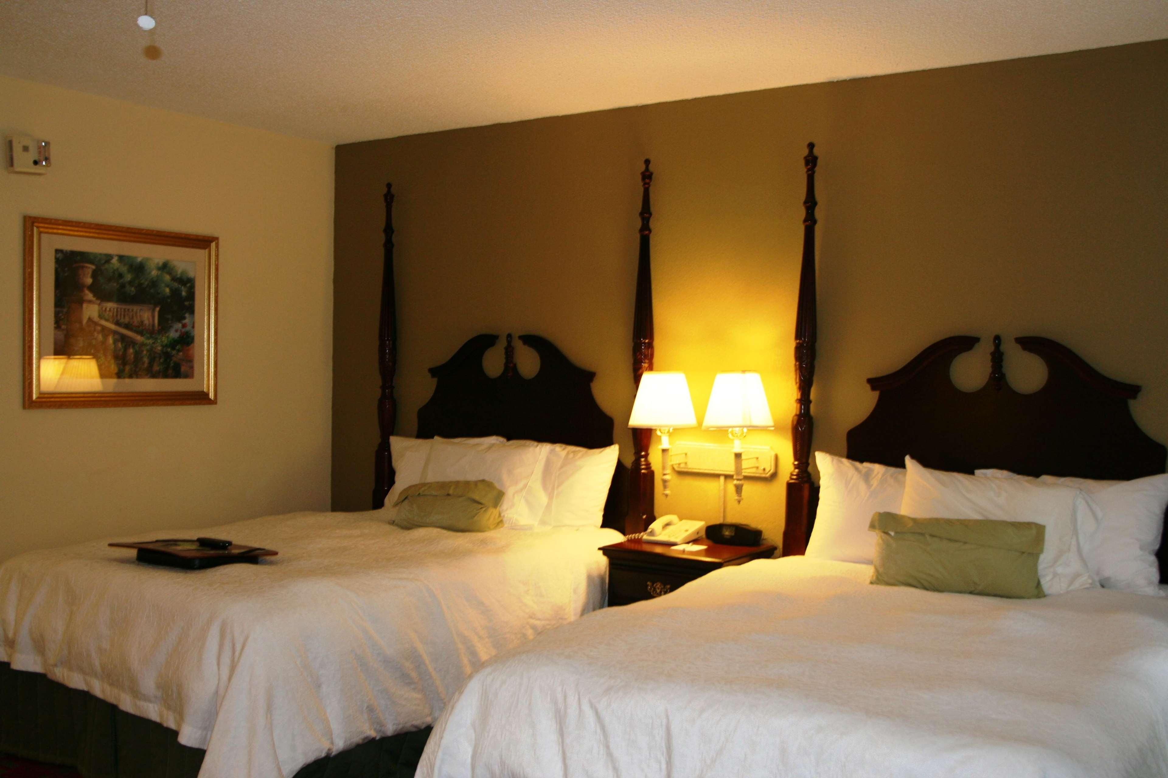 Hampton Inn Canton Rum bild
