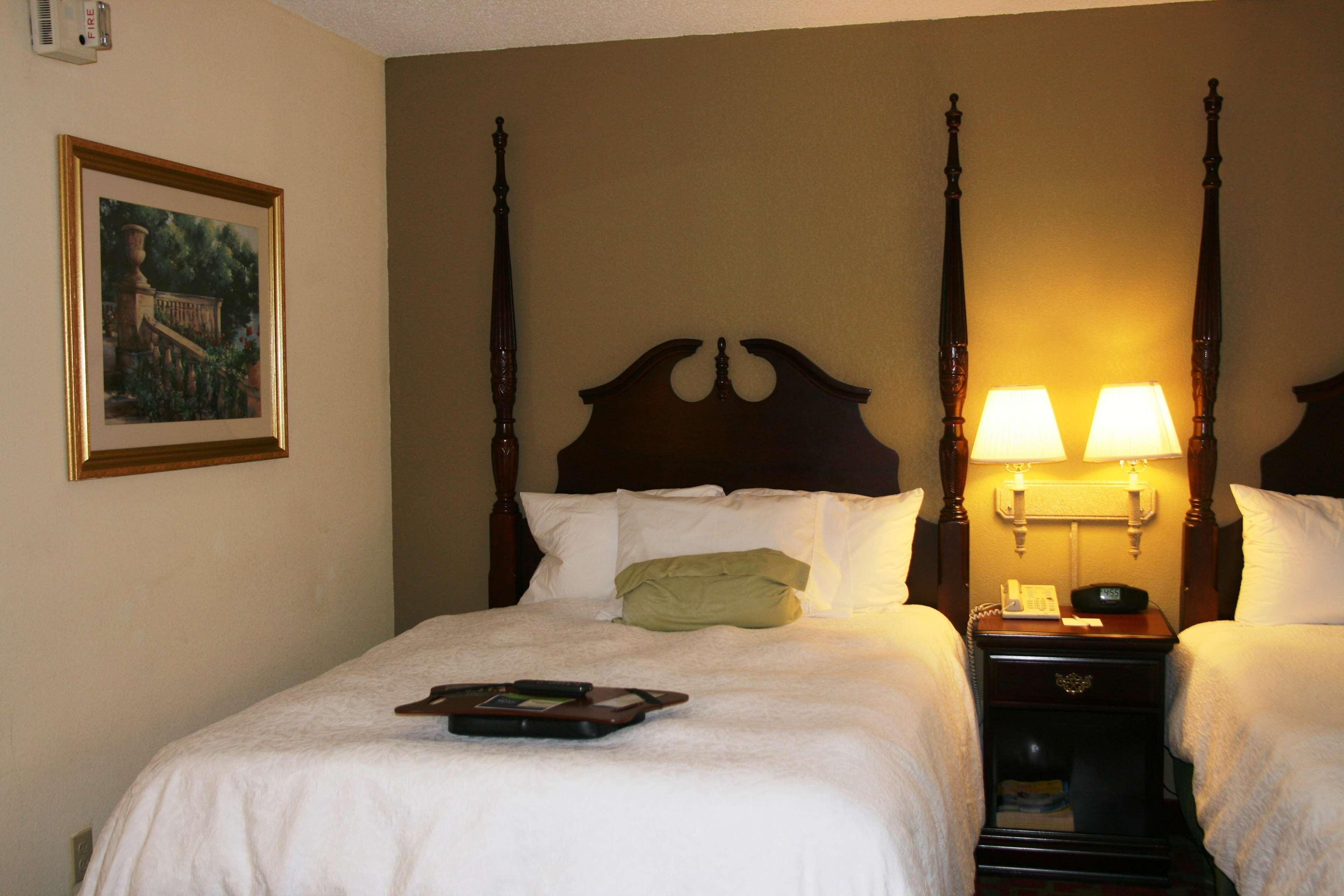Hampton Inn Canton Rum bild