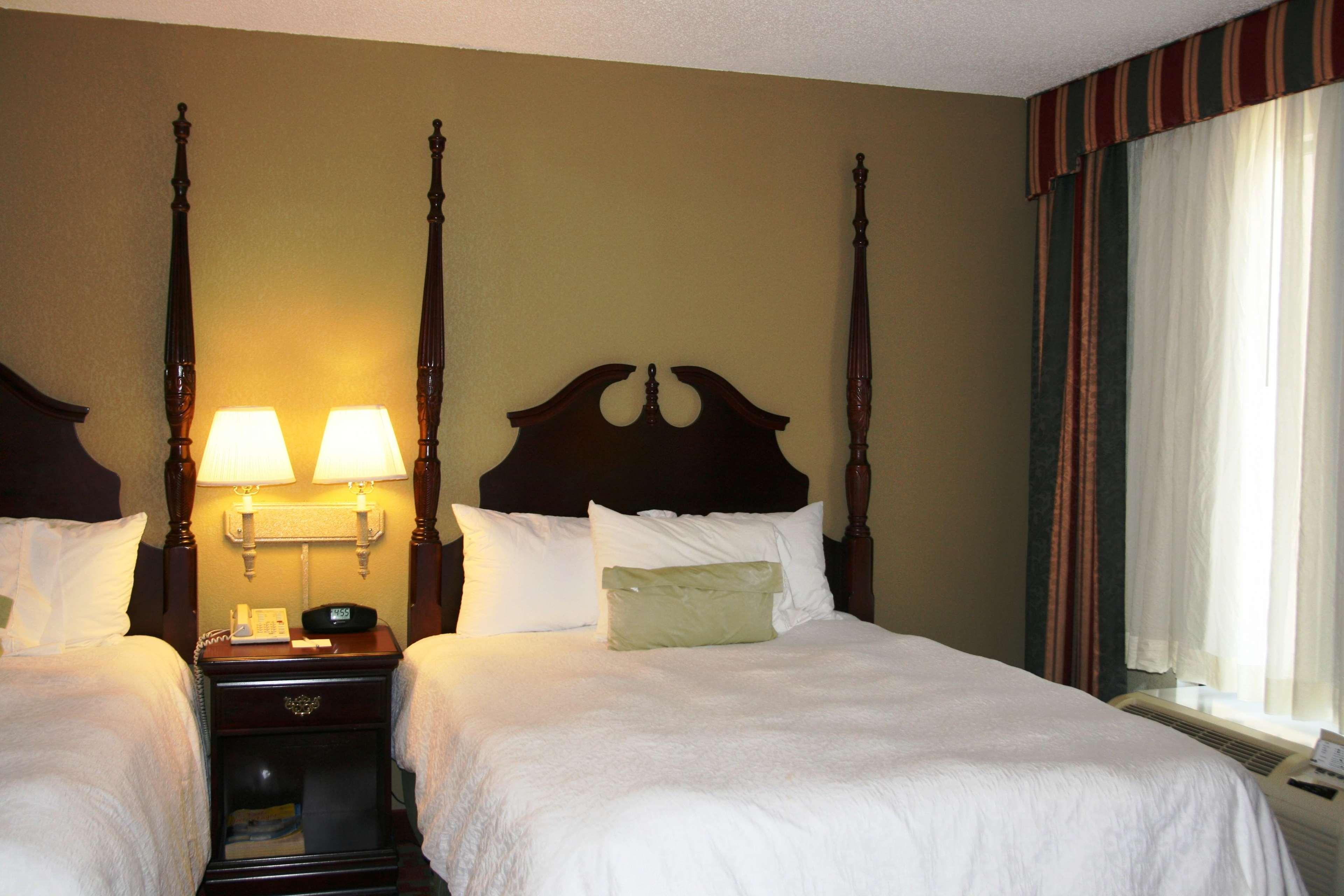 Hampton Inn Canton Rum bild