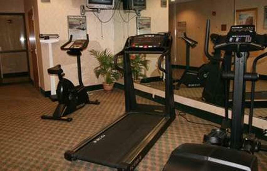 Hampton Inn Canton Exteriör bild